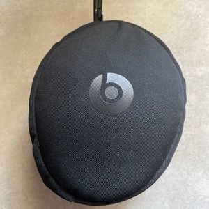 Beats Wireless Bluetooth Headphones